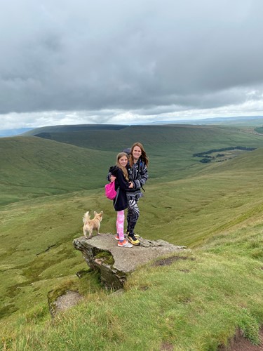 Pippa with dog Pablo and step-daughter